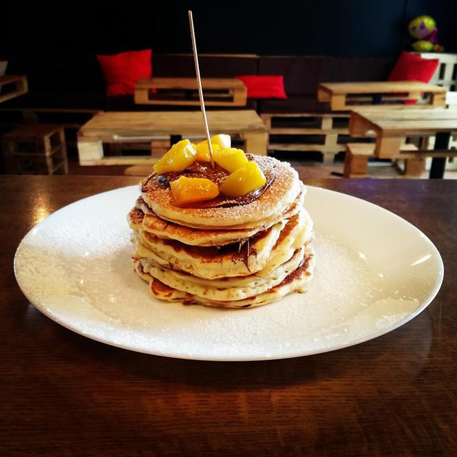 Nie tylko Manekin i Lalka! Zobacz, gdzie znaleźć najlepsze naleśniki w Warszawie [RANKING TOP 10]