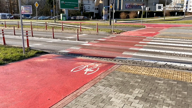 Nowa ścieżka rowerowa wzdłuż ul. Armii Krajowej w Krakowie
