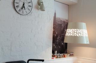 Jasne mieszkanie w przedwojennej kamienicy