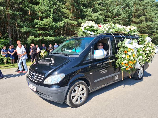 Przędzel: Pogrzeb ofiar tragicznego wypadku w Jamnicy.