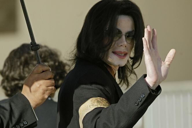Michael Jackson ŻYJE i ma się dobrze?! Internauci w szoku, gdy TO zobaczyli!