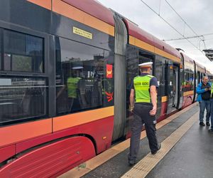 Zderzenie dwóch tramwajów w centrum Łodzi.