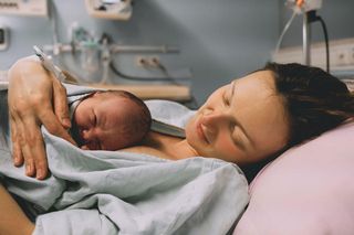 Po porodzie masz na to jakieś osiem godzin. Inaczej może dojść do poważnych komplikacji