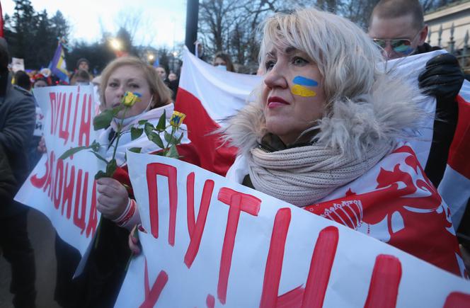 "Kijów-Warszawa jedna sprawa". Kolejny protest pod ambasadą Rosji