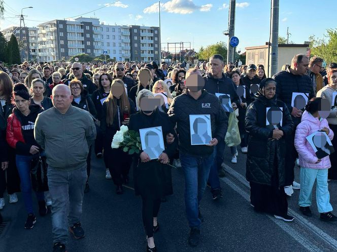 "Na takie rzeczy nie ma słów". Mieszkańcy Mławy przeszli w marszu ku pamięci zamordowanej Mai
