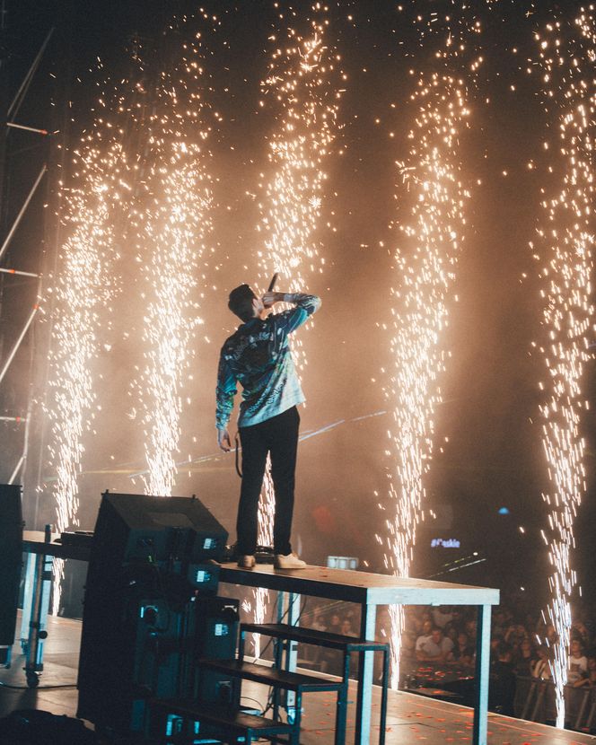 Fajer Festiwal 2025 w TAURON Parku Śląskim. Pierwszy dzień przyciągnął tłumy