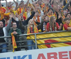 Korona Kielce - Ruch Chorzów. Zdjęcia kibiców na Suzuki Arenie