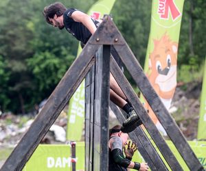 Runmageddon w Katowicach 2025. Błoto, pot i triumf na Hałdzie Kostuchna