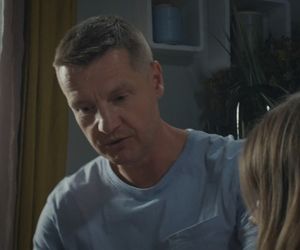 M jak miłość odc. 1889. Franka (Dominika Kachlik), Paweł (Rafał Mroczek)