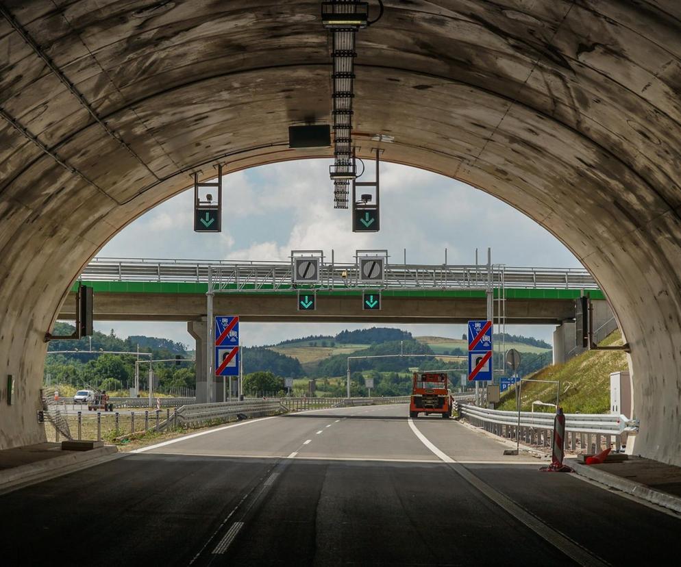 Ogromne tunele na S3 między Kamienną Górą a Bolkowem. W sierpniu droga będzie przejezdna