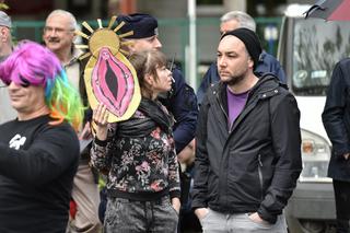 Happening pt. Na drugi koniec tęczy z Ojcem Tadeuszem. Chryja 2