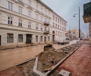 Koniec remontu kamienic na ul. Legionów. Zyskały nowy blask [ZDJĘCIA]