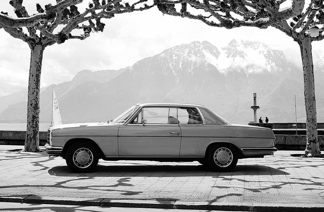 Mercedes-Benz W114 Coupe