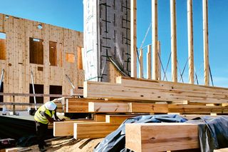 Drewniany biurowiec w Wielu