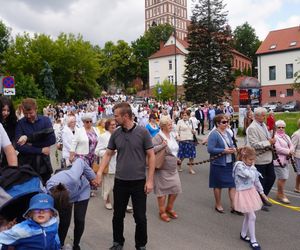 Boże Ciało 2025. Tysiące osób uczestniczyło w olsztyńskich procesjach