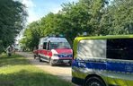 Pijaną nastolatkę wrzucili do stawu dla zabawy. Lądował śmigłowiec LPR