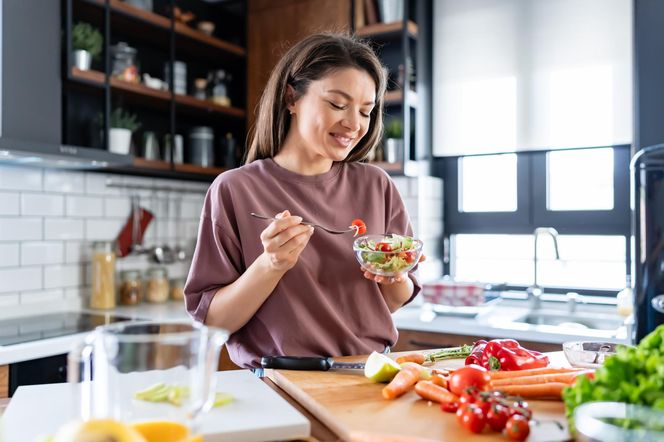 Wegetarianie cieszą się lepszym zdrowiem. Jak dieta roślinna zmienia życie?