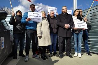 Protest rzeszowskich taksówkarzy: Nie chcemy jałmużny, chcemy  pracować