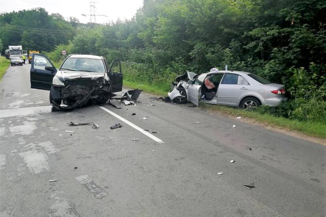 Tragiczny wypadek pod Iławą. Nie żyje taksówkarz, sprawca prowadził pod wpływem