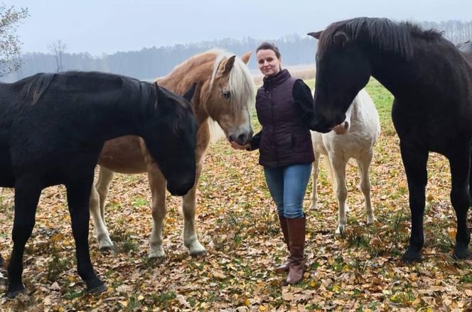 Dzielnicowa z Ostrowa Lubelskiego uratowała sześć zwierząt z płonącego domu