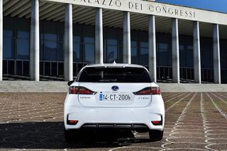 Lexus CT200h po liftingu 2014