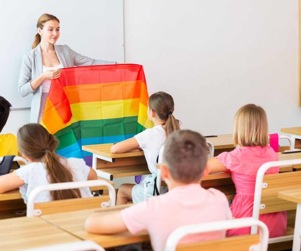 Już jutro Tęczowy Piątek. Lekcje tematyczne i akcje solidarności z młodzieżą LGBTQ+