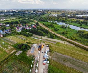 Budowa gazociągu Oświęcim - Tworzeń