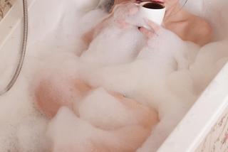 Kąpiel z kawą przeciw mrozom