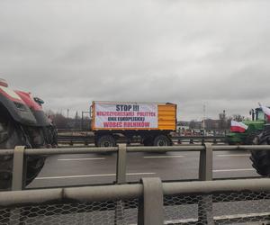 Protest rolników w Elblągu na S7