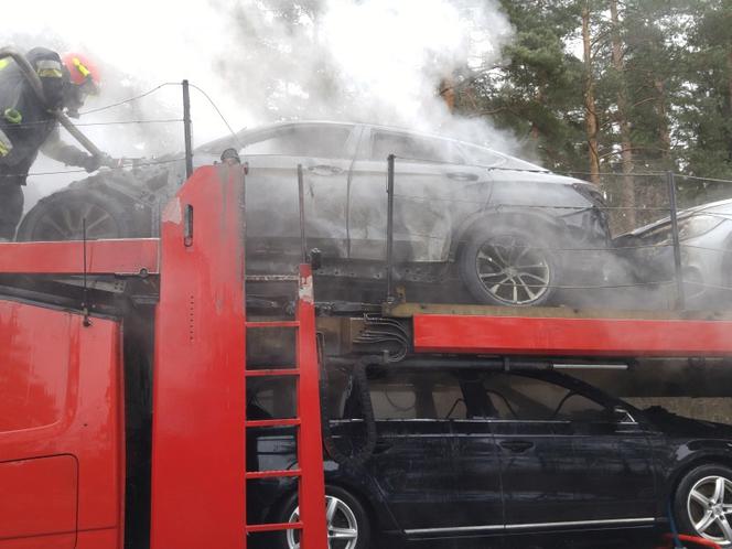 Pożar lawety z nowymi BMW