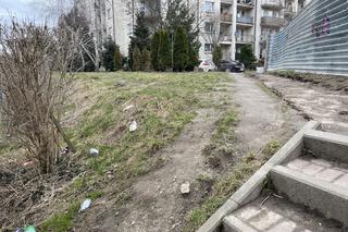 Mieszkańcy nie mogą już korzystać z popularnego skrótu. To teren prywatny dewelopera. „Niech nas pozamykają na osiedlu”