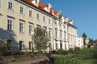 To najstarsze uzdrowisko w Polsce. Cieplice Śląskie - Zdrój przyciągają kuracjuszy od XIII wieku