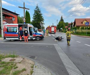 Wypadek w Starachowicach. Potrącony motocyklista zabrany do szpitala
