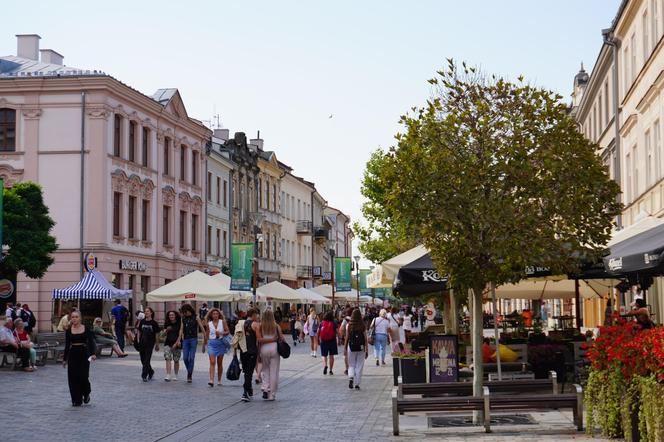 Wrześniowy upał w Lublinie i spokój w centrum miasta