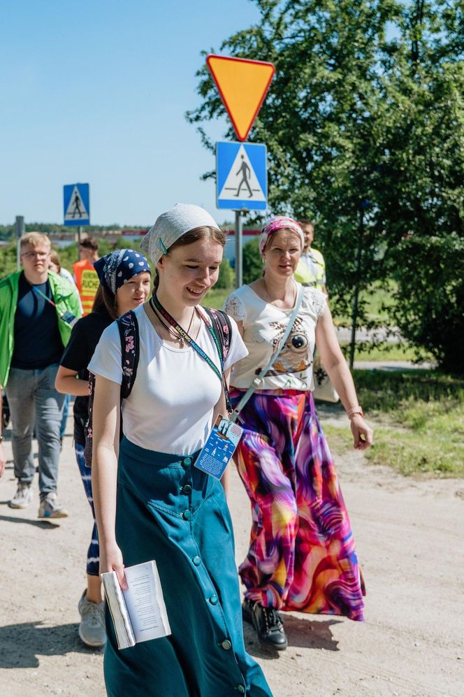 Pątnicy zmierzają „Prawosławnej Częstochowy” w małej wsi w woj. lubelskim