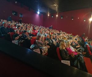 Premiera filmu u Pana Boga w Królowym Moście