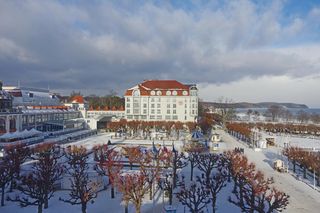 Ferie zimowe nie tylko w górach. Te kierunki także zachwycą zimowymi atrakcjami