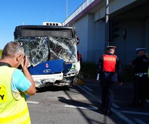 Kraksa autobusów w Nowej Hucie. Nie żyje 61-letni kierowca MPK