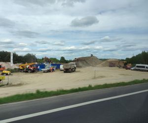 Z tygodnia na tydzień widać zmiany. Byliśmy na budowie drogi S19 
