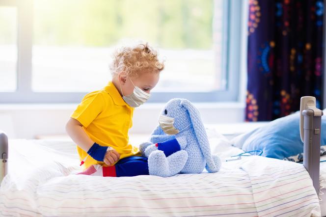 Jak wygląda hospitalizacja dzieci w dobie pandemii?  Sprawdź, jak uniknąć pobytu dziecka w szpitalu