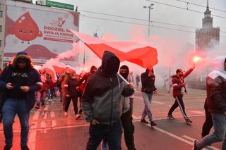 Marsz Niepodległości SPUSTOSZYŁ Warszawę. Ratusz podał koszty, kwota jest ogromna