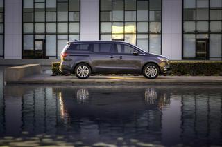 Kia Carnival 2015