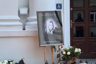 Wszedł między ofiarę a napastnika, ryzykując własnym życiem. Kanclerz UW o rannym strażniku