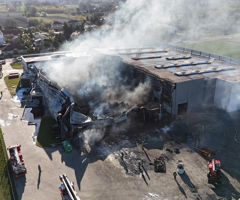 Pożar hali w Natolinie