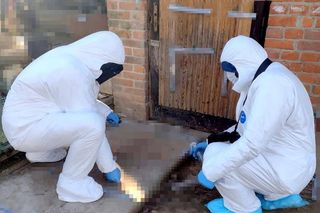 Kraśnik. Wielki jak tur Michał pobił żonę i zostawił ją na mrozie? Sąsiedzi zwracają uwagę na jeden szczegół