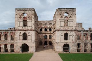 Zamek Krzyżtopór - jak zwiedzać, żeby się nie znudzić? Zdjęcia, aplikacja, historia