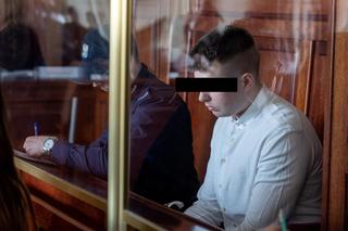 Skatował kolegę, nagrał to telefonem