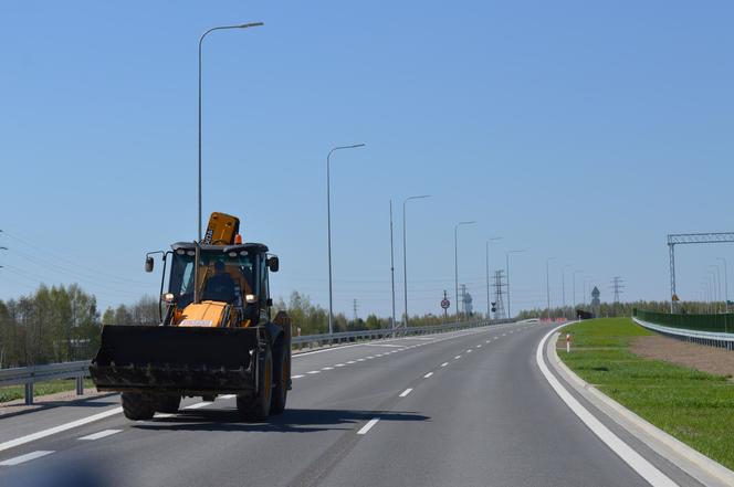 Ostatnie prace na środkowym odcinku S7 między Warszawą i Grójcem