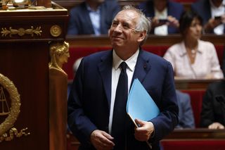 Upadł rząd we Francji. Parlament odrzucił wotum zaufania