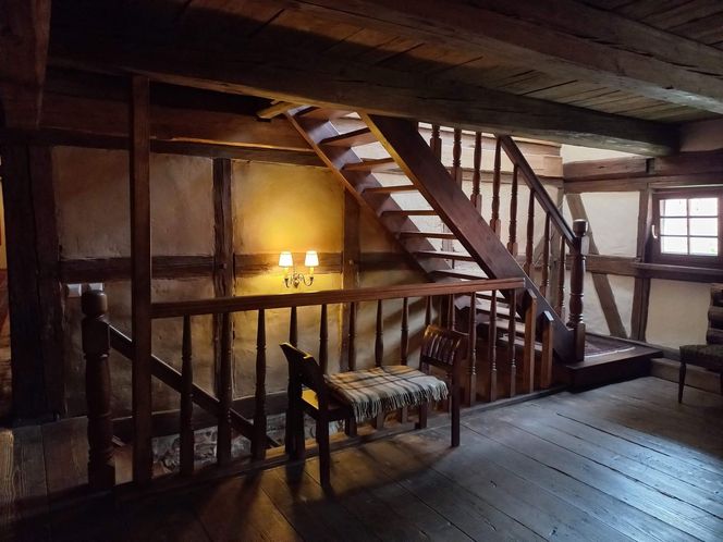 Remont domu szachulcowego w Płóczkach Górnych (Dolny Śląsk)